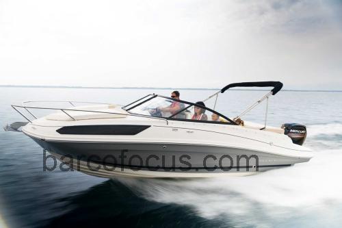 Bayliner VR5 Cuddy Outboard ficha-técnica e avaliações